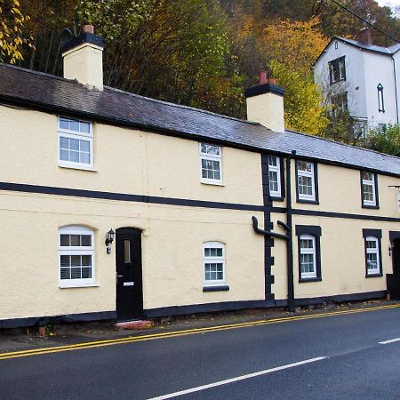 Villa Minafon Llangollen Esterno foto
